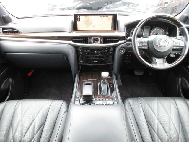 レクサス ＬＸ５７０ ５７０ ブラック シークエンス ４ＷＤ H30年 (関東) 99