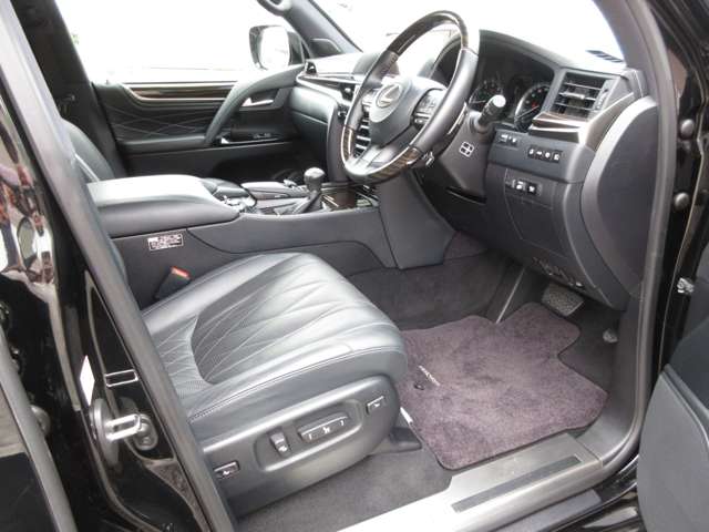 レクサス ＬＸ５７０ ５７０ ブラック シークエンス ４ＷＤ H30年 (関東) 99