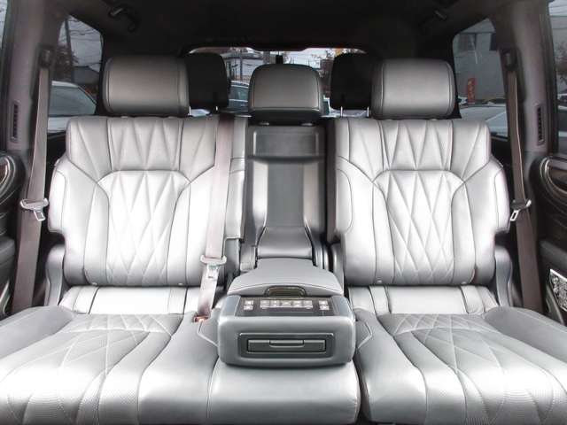 レクサス ＬＸ５７０ ５７０ ブラック シークエンス ４ＷＤ H30年 (関東) 99
