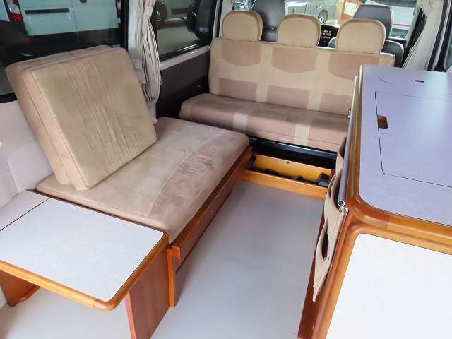 トヨタ ライトエースバン キャンピングカー H26年 (関東) 99