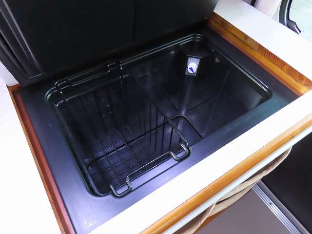 トヨタ ライトエースバン キャンピングカー H26年 (関東) 99