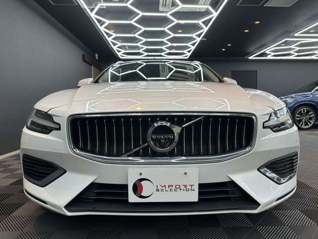 ボルボ Ｖ６０ リチャージ プラグイン ハイブリッド Ｔ６ ＡＷＤ インスクリプション R3年 (関東) 99