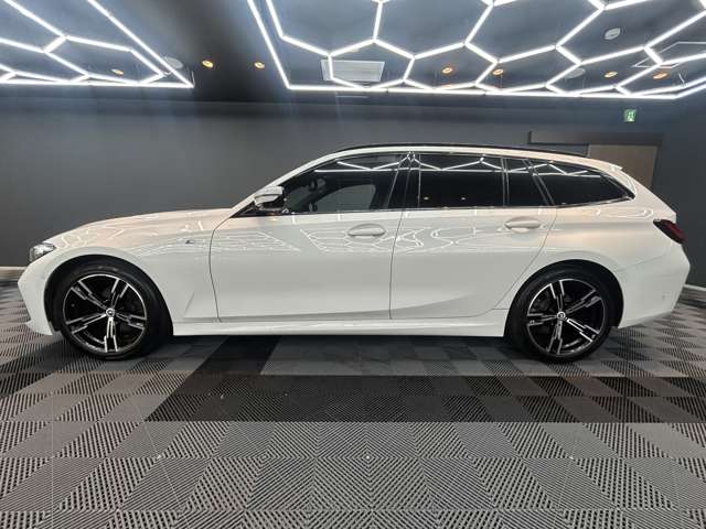 ＢＭＷ ３シリーズ ３２０Ｄ Ｘドライブ Ｍスポーツ ディーゼルターボ ４ＷＤ R5年 (関東) 99