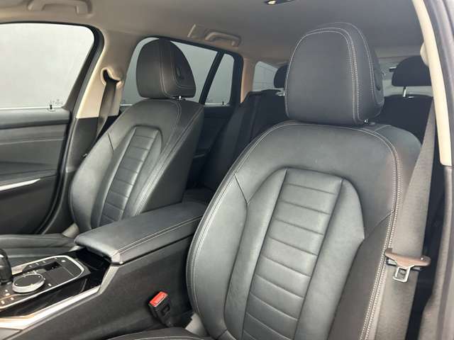 ＢＭＷ ３シリーズ ３２０Ｄ Ｘドライブ エディション ジョイプラス ディーゼルターボ ４ＷＤ R3年 (関東) 99