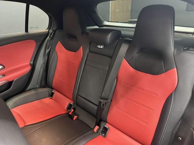 ＡＭＧ Ａクラス Ａ３５ ４マチック ４ＷＤ R1年 (関東) 99