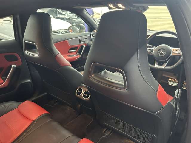 ＡＭＧ Ａクラス Ａ３５ ４マチック ４ＷＤ R1年 (関東) 99
