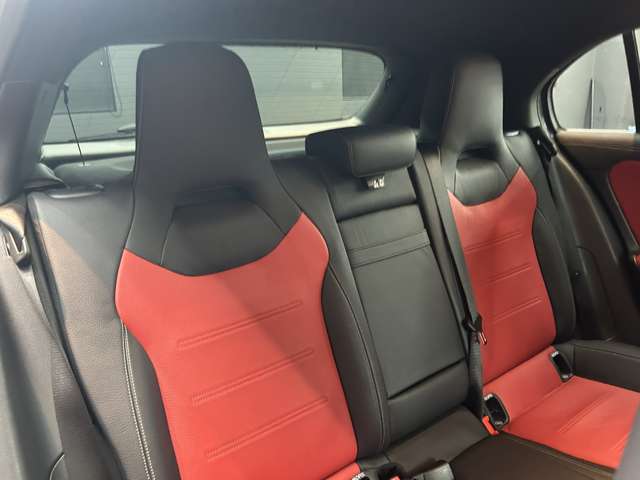 ＡＭＧ Ａクラス Ａ３５ ４マチック ４ＷＤ R1年 (関東) 99