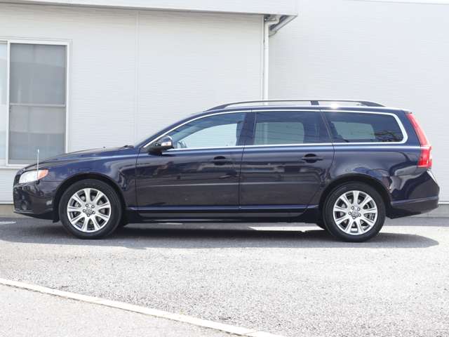 ボルボ Ｖ７０ ２．５Ｔ　ＬＥ H21年 (関東) 99