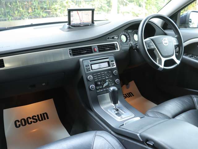 ボルボ Ｖ７０ ２．５Ｔ　ＬＥ H21年 (関東) 99