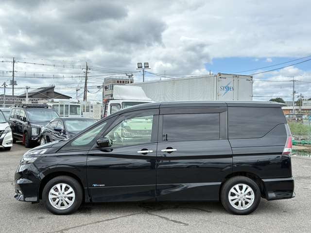 日産 セレナ ２．０ ハイウェイスター ４ＷＤ H29年 (関東) 99