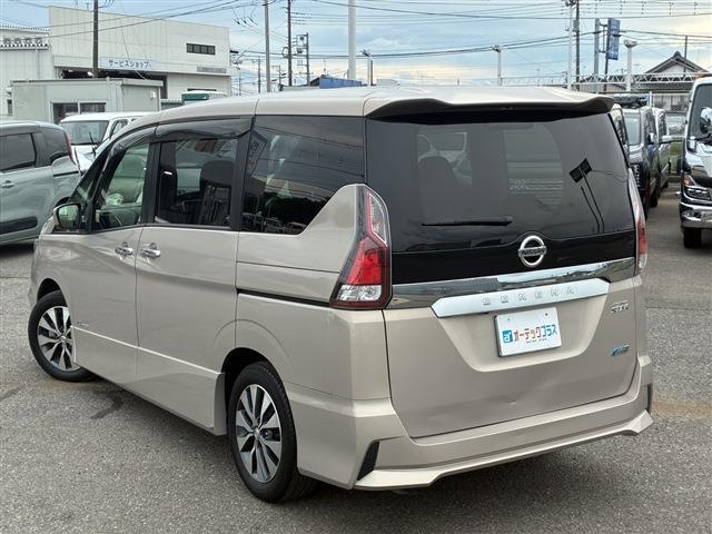 日産 セレナ ２．０ ハイウェイスター H28年 (関東) 99