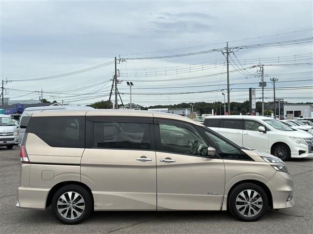 日産 セレナ ２．０ ハイウェイスター H28年 (関東) 99