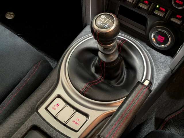 トヨタ ８６ ２．０ ＧＴ リミテッド H25年 (関東) 99