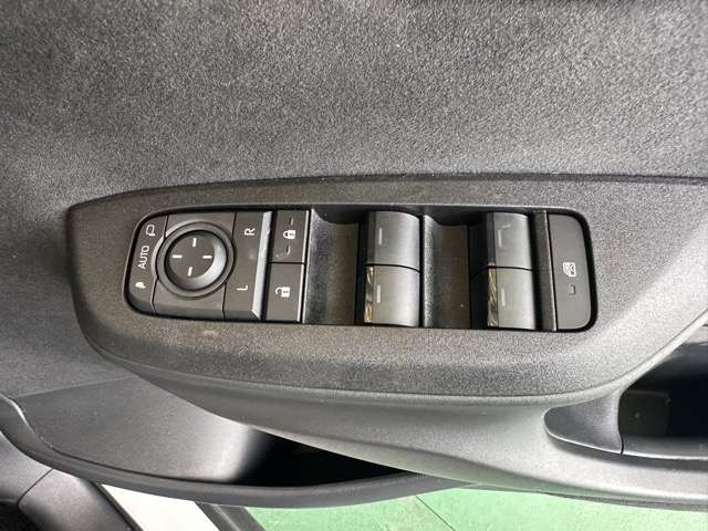 トヨタ ヤリスクロス １．５ Ｇ R7年 (東海) 99