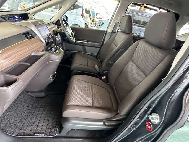 ホンダ フリード＋ １．５ Ｇ R7年 (東海) 99