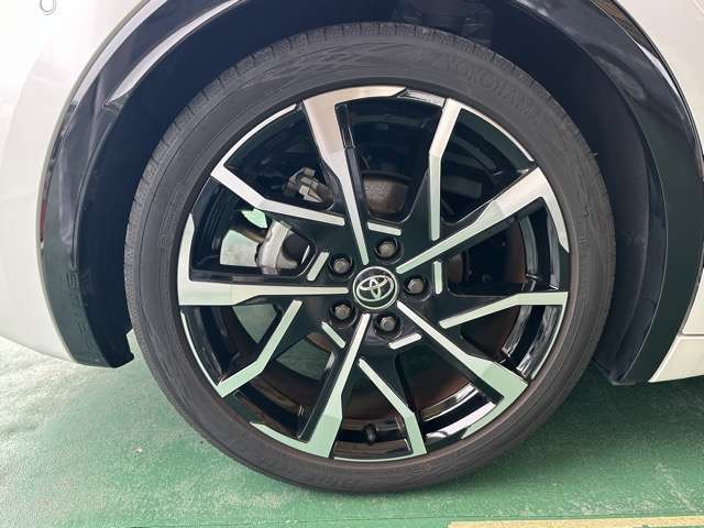 トヨタ プリウスＰＨＶ ２．０ プラグインハイブリッド Ｚ R6年 (東海) 99