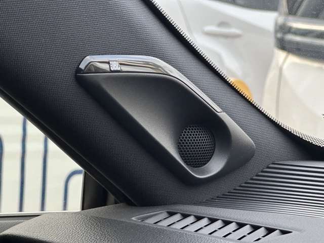 トヨタ ハリアー ２．０ Ｚ レザーパッケージ R6年 (東海) 99