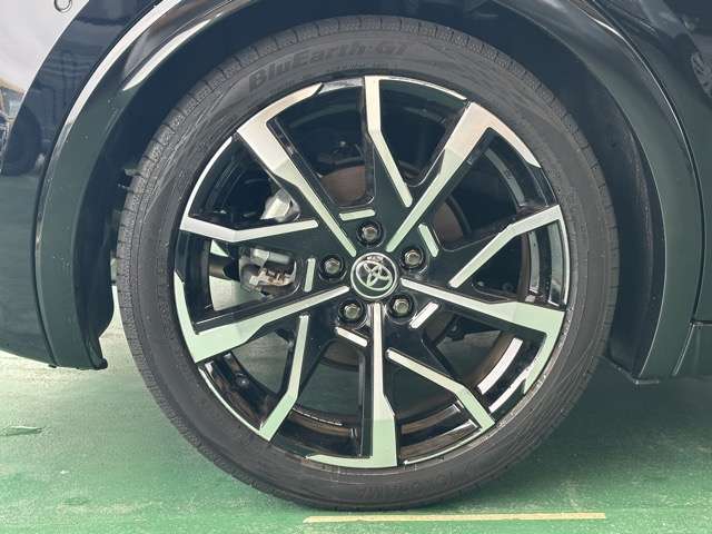 トヨタ プリウスＰＨＶ ２．０ プラグインハイブリッド Ｚ R5年 (東海) 99