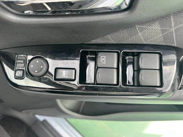 三菱 ｅＫクロス　ＥＶ Ｇ R5年 (東海) 99