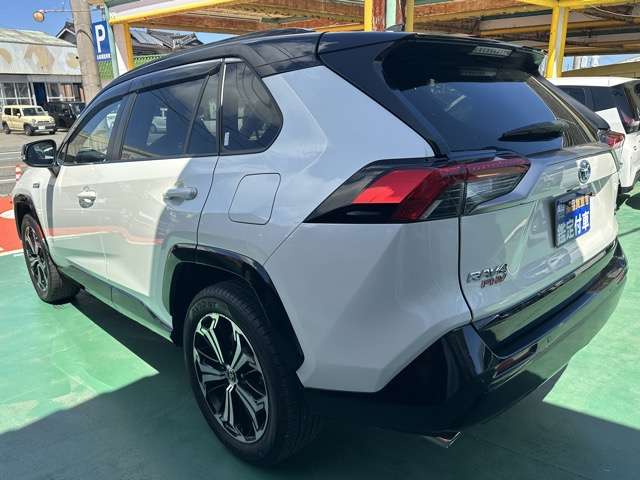 トヨタ ＲＡＶ４　ＰＨＶ ２．５ ブラック トーン Ｅ－ＦＯＵＲ ４ＷＤ R3年 (東海) 99