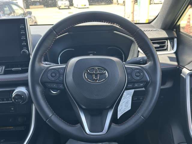 トヨタ ＲＡＶ４　ＰＨＶ ２．５ ブラック トーン Ｅ－ＦＯＵＲ ４ＷＤ R3年 (東海) 99
