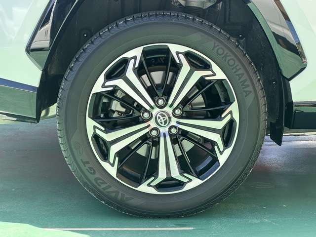 トヨタ ＲＡＶ４　ＰＨＶ ２．５ ブラック トーン Ｅ－ＦＯＵＲ ４ＷＤ R3年 (東海) 99