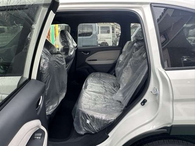 スバル フォレスター　ハイブリッド ２．５ プレミアム Ｓ：ＨＥＶ ＥＸ ４ＷＤ R8年 (東海) 99