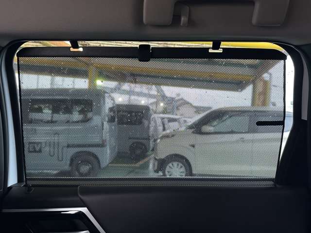 三菱 アウトランダーＰＨＥＶ ＰＨＥＶ ２．４ Ｐ ４ＷＤ R5年 (東海) 99