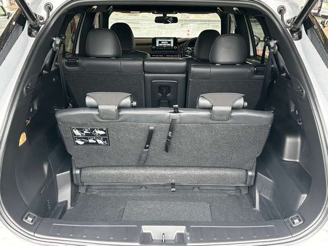 三菱 アウトランダーＰＨＥＶ ＰＨＥＶ ２．４ Ｐ ４ＷＤ R5年 (東海) 99