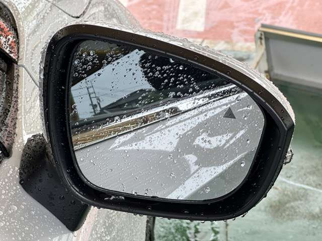 三菱 アウトランダーＰＨＥＶ ＰＨＥＶ ２．４ Ｐ ４ＷＤ R5年 (東海) 99