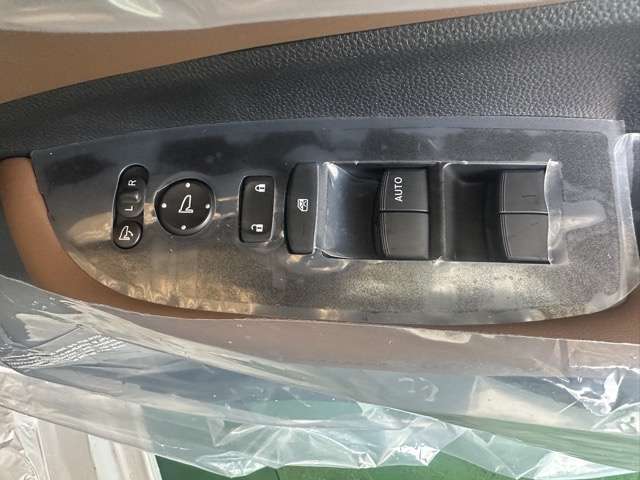 ホンダ ＷＲ−Ｖ １．５ Ｚ プラス R8年 (東海) 99