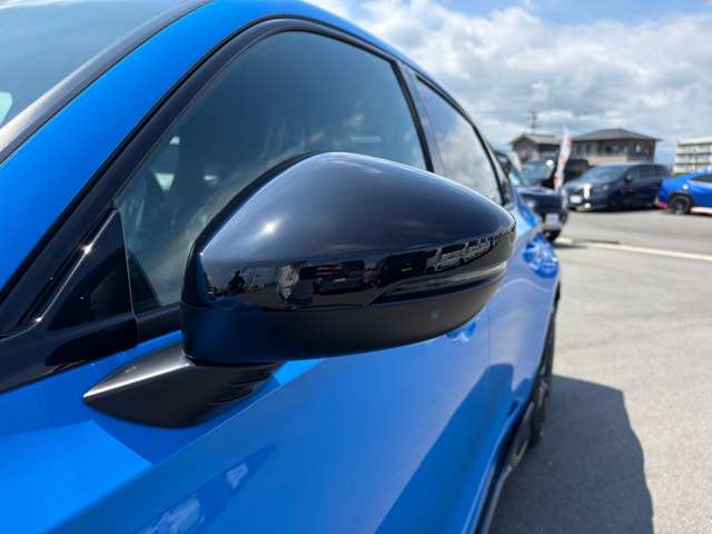 ホンダ シビック ２．０ レーシングブラックパッケージ R8年 (東海) 99
