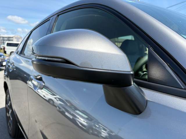 ホンダ ＺＲ－Ｖ ２．０ Ｅ：ＨＥＶ Ｚ R8年 (東海) 99