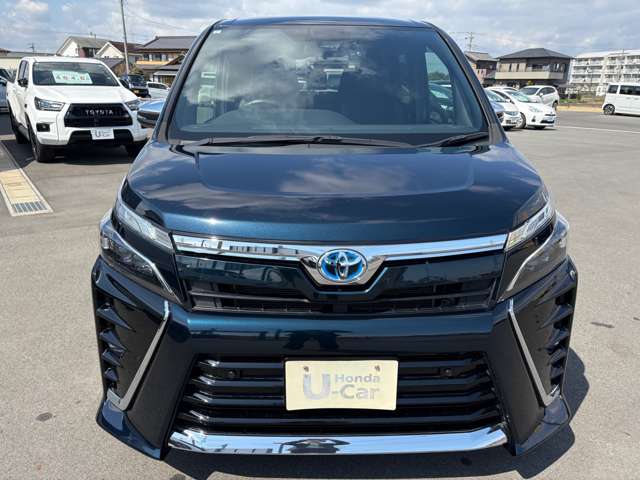 トヨタ ヴォクシー １．８ ハイブリッド ＺＳ 煌ＩＩＩ R3年 (東海) 99