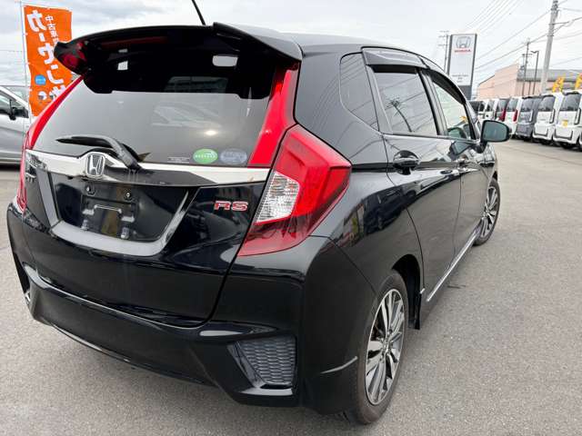ホンダ フィット １．５ ＲＳ H25年 (東海) 99