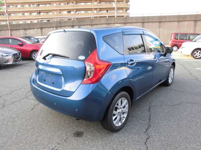 日産 ノート １．２ Ｘ ＦＯＵＲ ４ＷＤ H27年 (甲信越・北陸) 99