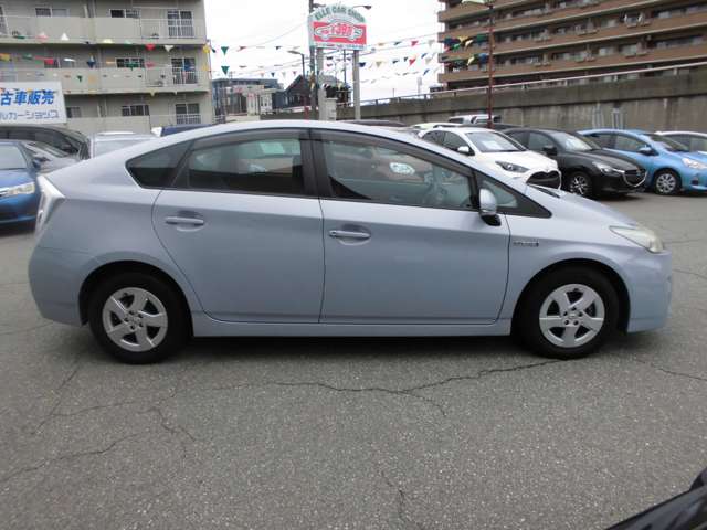 トヨタ プリウス １．８ Ｓ H22年 (甲信越・北陸) 99