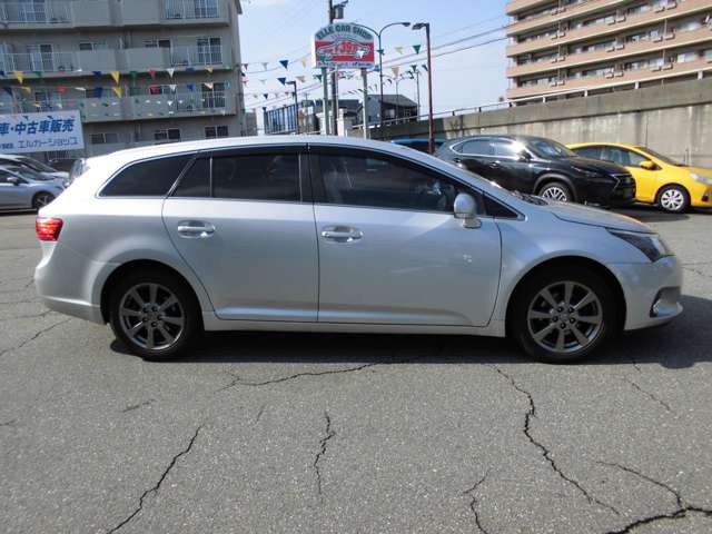 トヨタ アベンシスワゴン ２．０ ＬＩ H25年 (甲信越・北陸) 99