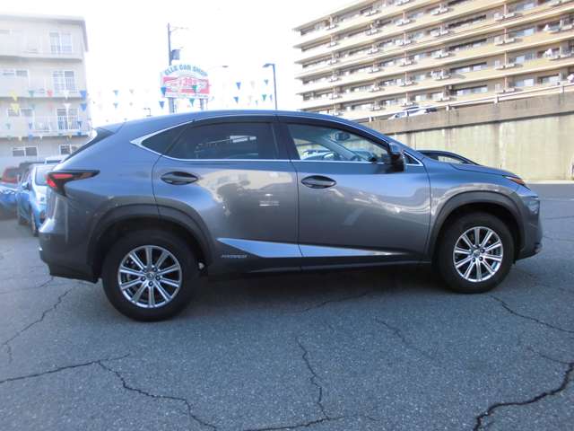レクサス ＮＸ３００ｈ ３００Ｈ ４ＷＤ H28年 (甲信越・北陸) 99