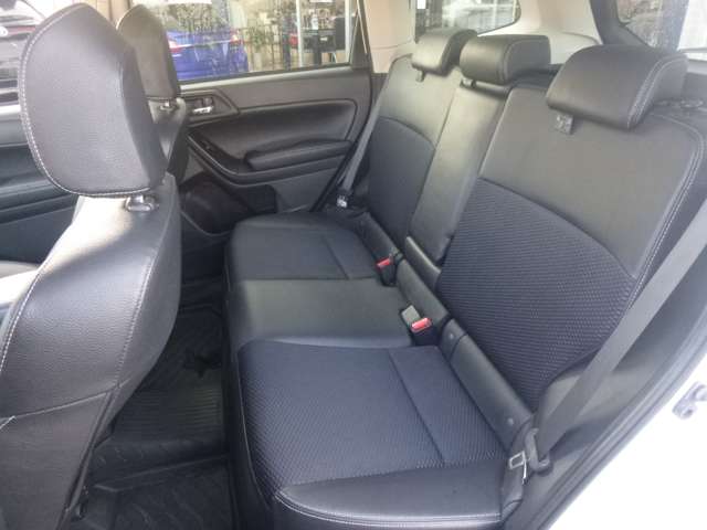 スバル フォレスター ２．０ Ｓ リミテッド ４ＷＤ H27年 (北海道) 99