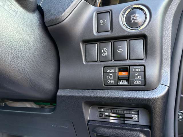 トヨタ エスクァイア ２．０ ＧＩ ４ＷＤ H27年 (北海道) 99