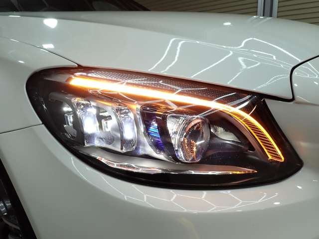メルセデスベンツ Ｃクラス Ｃ２２０Ｄ ローレウス エディション スポーツプラスパッケージ ディーゼルターボ R1年 (九州・沖縄) 99