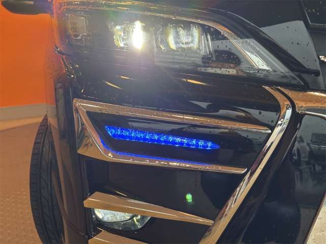トヨタ ヴォクシー ２．０ ＺＳ 煌 H30年 () 99