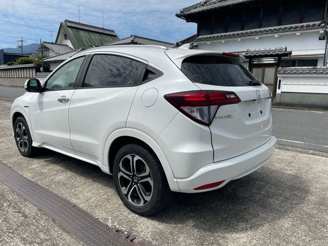 ホンダ ヴェゼル １．５ ハイブリッド Ｚ H26年 (近畿) 99