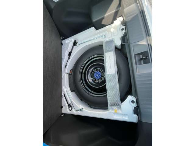 トヨタ プリウス ２．０ Ｚ R6年 (近畿) 99