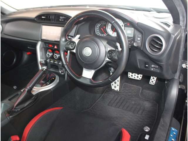トヨタ ８６ ２．０ ＧＴ H28年 (関東) 99