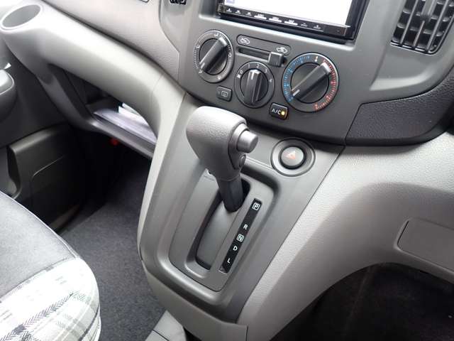 日産 ＮＶ２００バネットバン １．６ ＤＸ R8年 (関東) 99