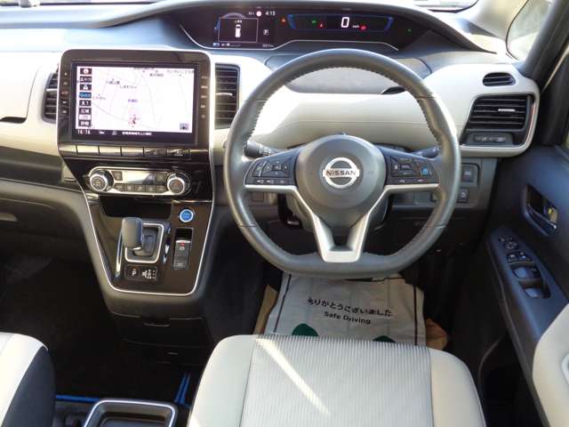 日産 セレナ １．２ Ｅ－ＰＯＷＥＲ ハイウェイスター Ｖ R4年 (関東) 99