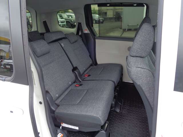 トヨタ シエンタ １．５ Ｚ R5年 (関東) 99
