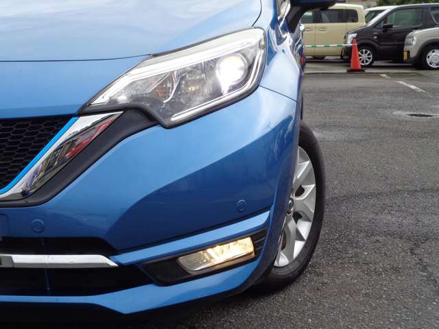 日産 ノート １．２ Ｅ－ＰＯＷＥＲ メダリスト H30年 (関東) 99